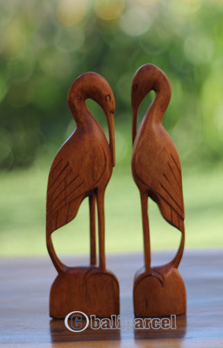 Wooden set of 2 Pelican birds, hand carved from Crocodile wood H 8"